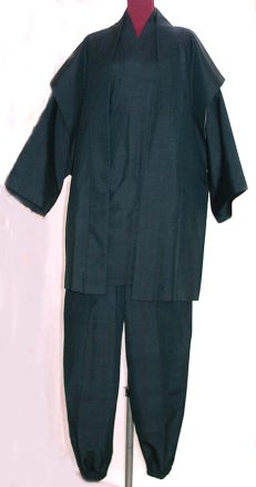 着物リフォーム（アンサンブル→作務衣へ／道行コート→袖なし羽織り）